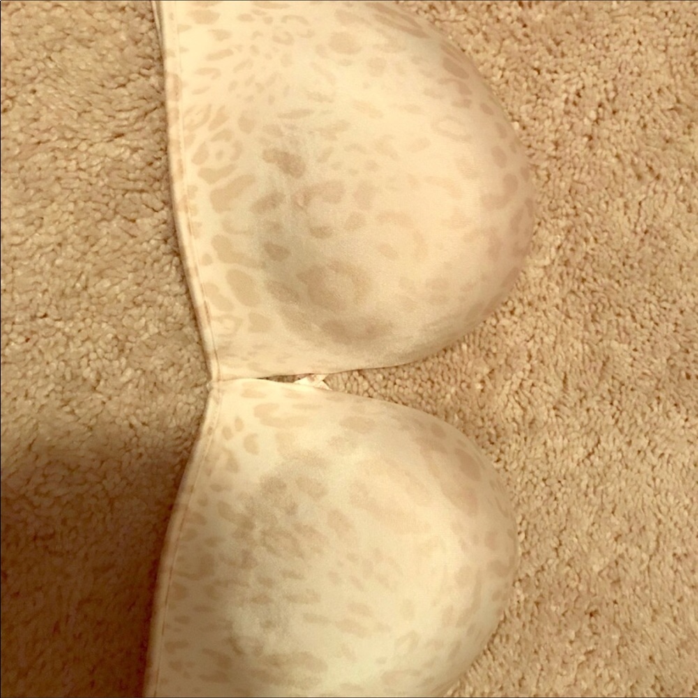 Victoria Secret Strapless Bra